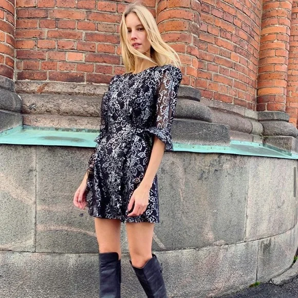 The Vampire’s Wife x H&M Lace Mini Dress - Picture 13 of 16